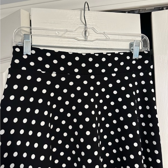 JM Fluerette Black & White Polka Dot Skirt - Picture 4 of 8